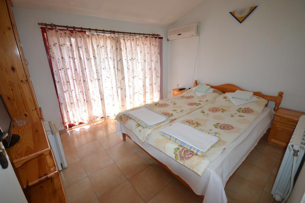 Guest House Olimpia Sozopol Habitación foto